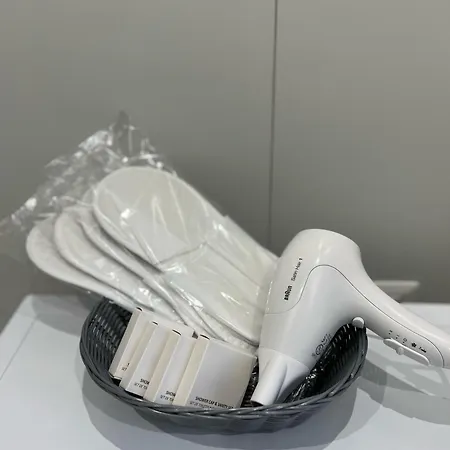 Metropolitan Charm: Cozy 1br In 7min To Skanderbeg Appartamento