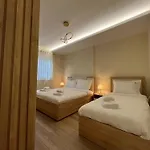 Metropolitan Charm: Cozy 1br In 7min To Skanderbeg Tiran